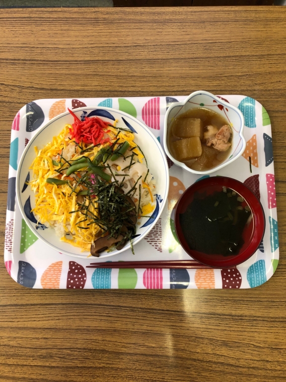 1月学食